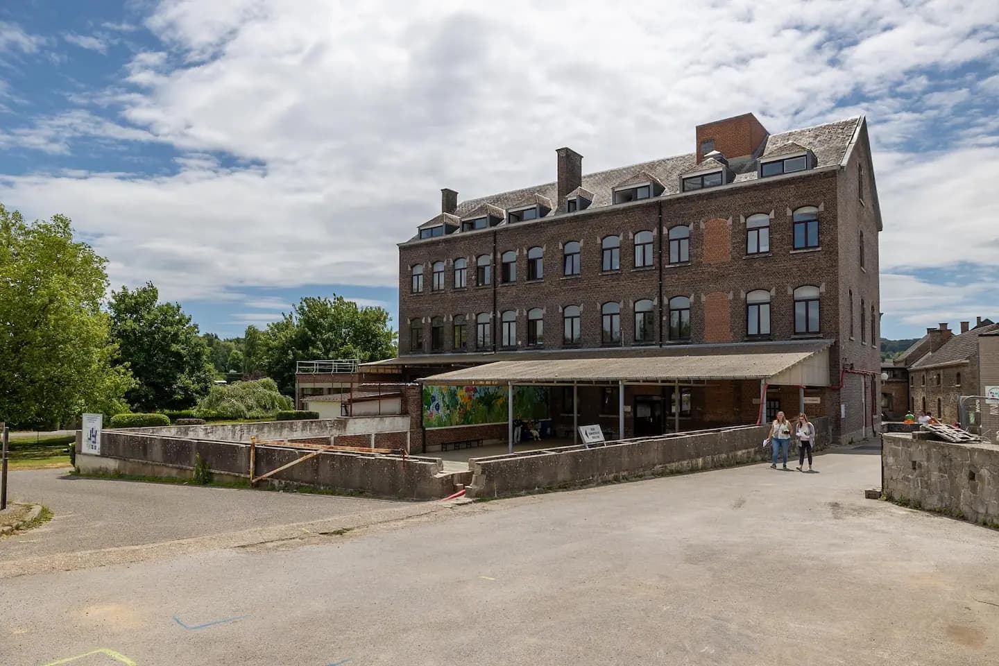 Site de Suarlée — Secondaire
